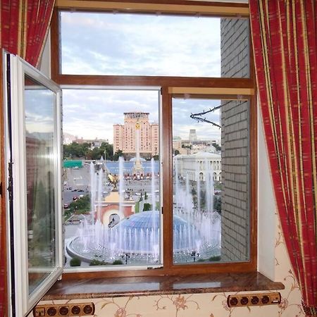 Apartment With View On Inpedendence Square Khreshchatyk Kiev Eksteriør bilde