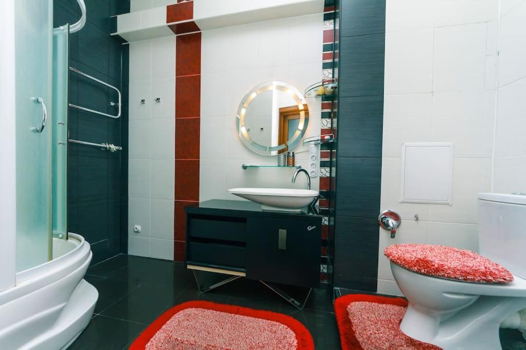 Apartment With View On Inpedendence Square Khreshchatyk Kiev Eksteriør bilde